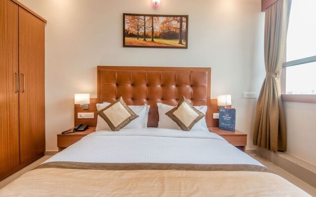 OYO 9328 Empire Suite