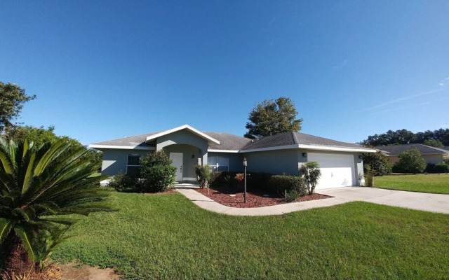 Three Bedroom Golf & Family poolhome 1571 home