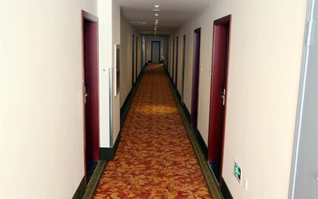 GreenTree Inn Lianyungang Guanyun Bus Station Zhenxing Garden Express Hotel