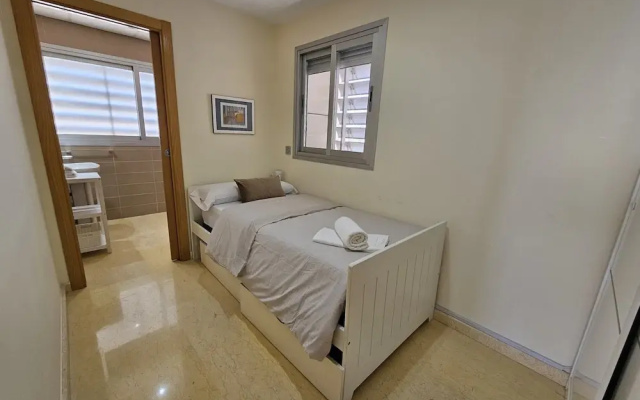 Apartment With Heated Pool