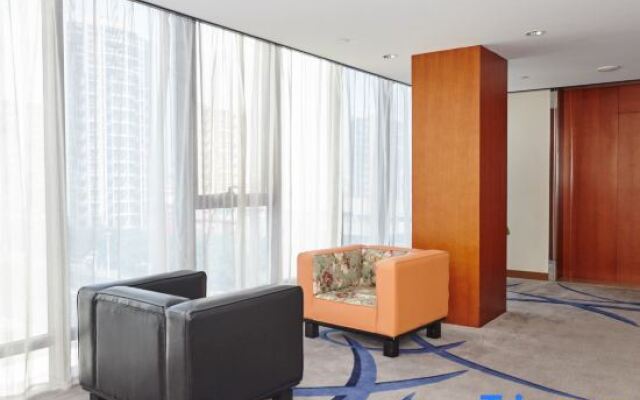 Warmly Hotel