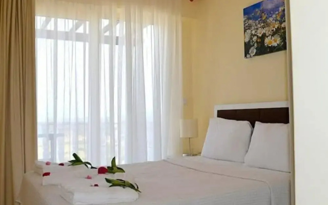 2 Bedrooms Apartment Lake View 5 by Likya Global