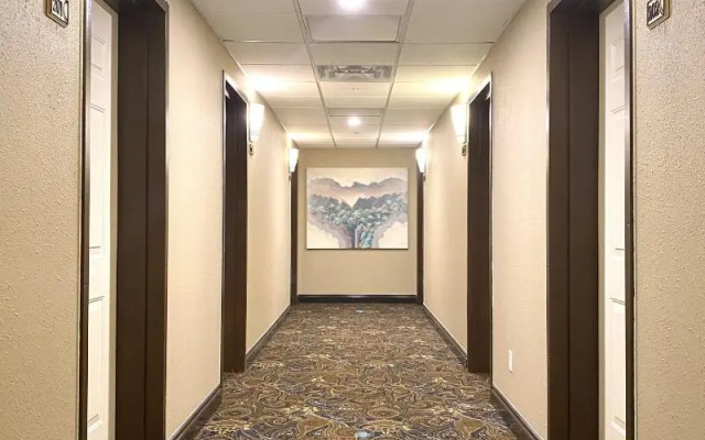 High Point Inn & Suites Peace River