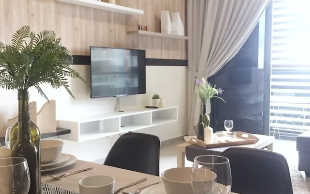 Petalz Residences Homestay By Push