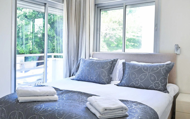 Homey 2BR in Frug 32 by HolyGuest