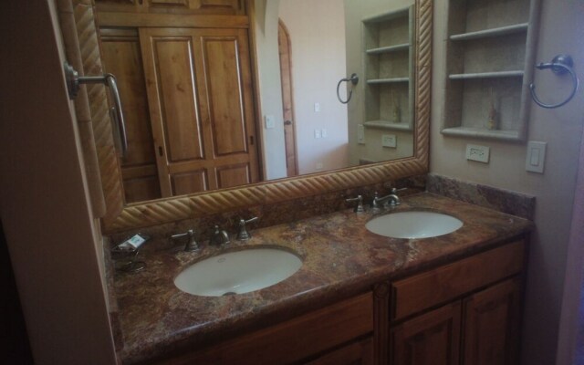 Casa Blanca 2BR CB 102 by Casago