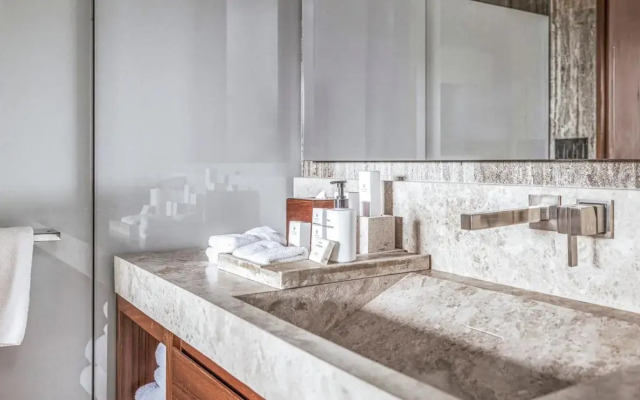 Solaz A Luxury Collection