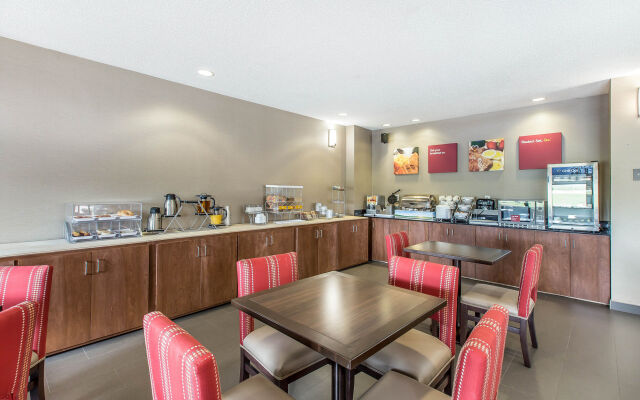 Comfort Suites Oxford I-20 exit 188