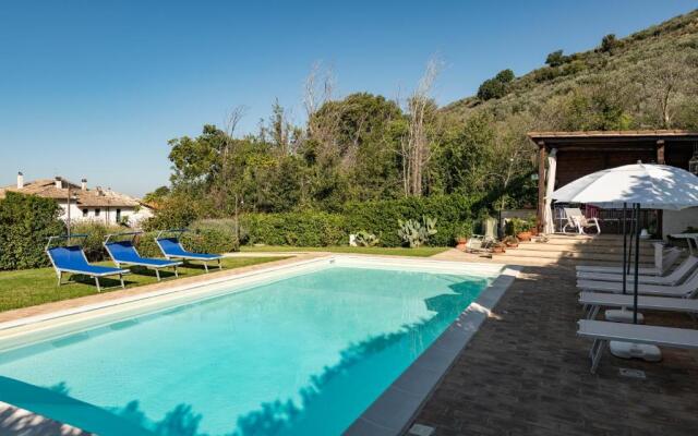 Agriturismo Monte Cologna