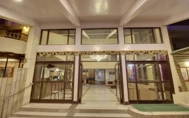 Hotel Sai Leela