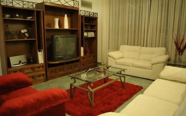 Cinco Hotel Boutique