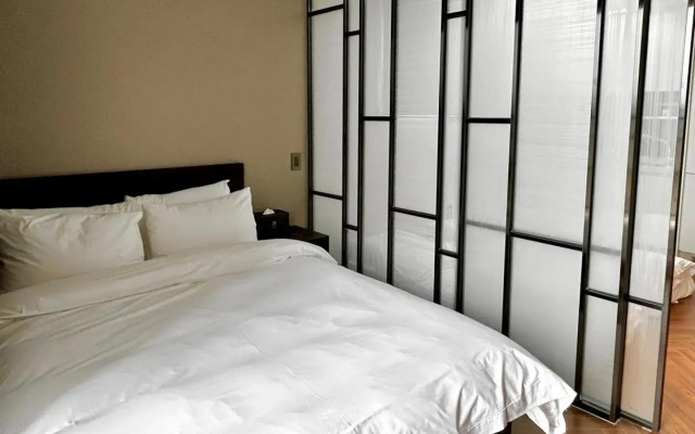 Sunrise Hotel