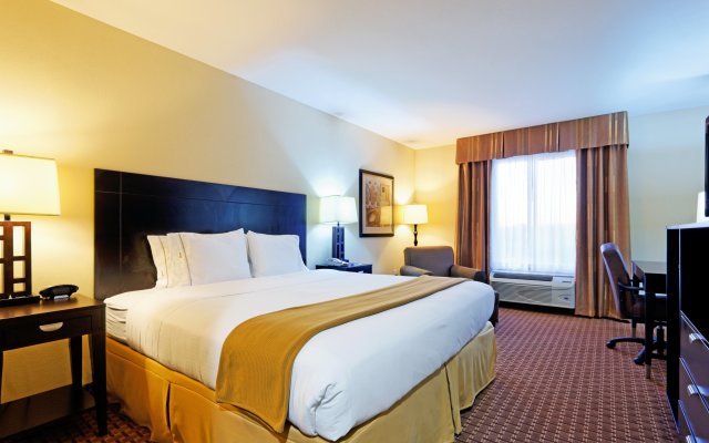 Holiday Inn Express Hotel & Suites Ozona, an IHG Hotel