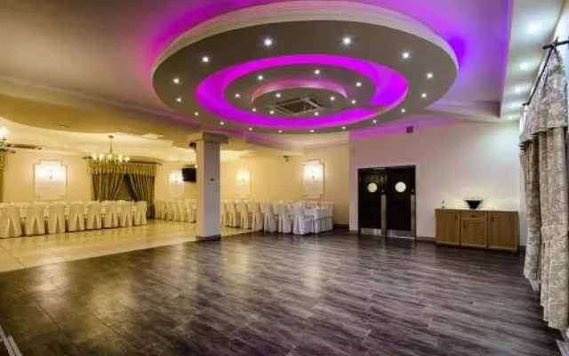 Hotel Dworek Różany