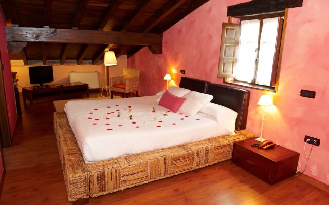 La Casona de Revolgo