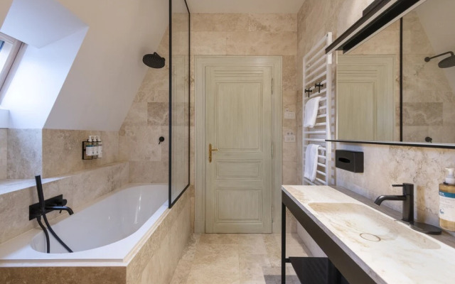 Mottl House by Adrez