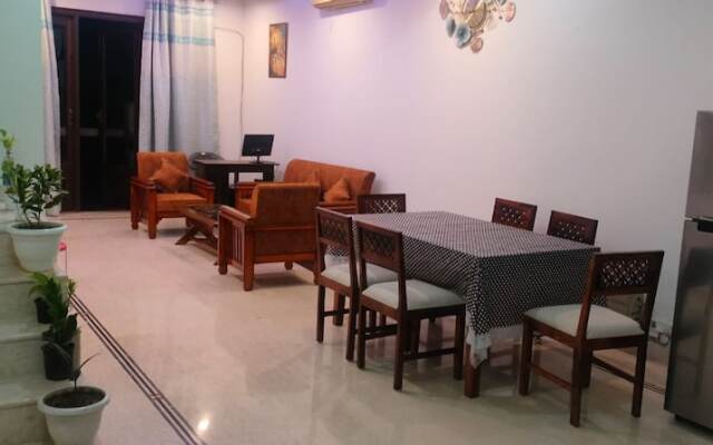 Room in B&B - Bed And Breakfast cum Home Stay