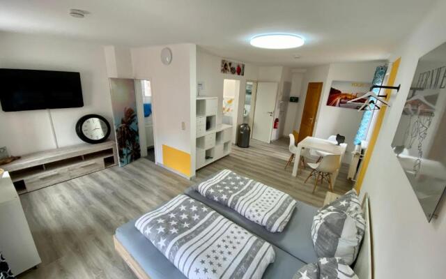 Apartment 2P. Balkon Zentral 1.4