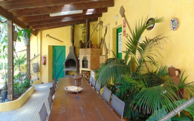 Casa Mestre Guesthouse