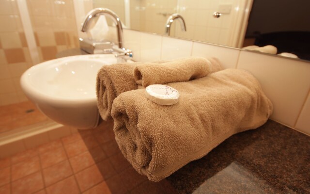 Mitchell River Tavern