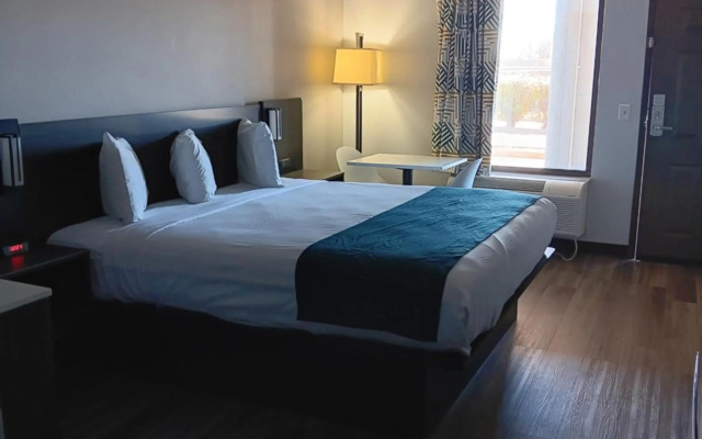 Studio 6 Suites Louisville, KY – Airport/Expo Center