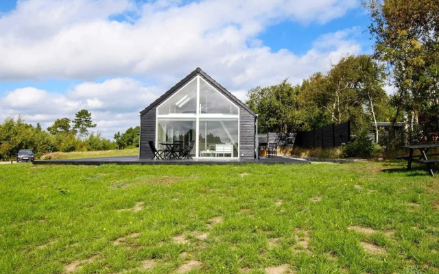 Pleasant Holiday Home in Ebeltoft near Sea