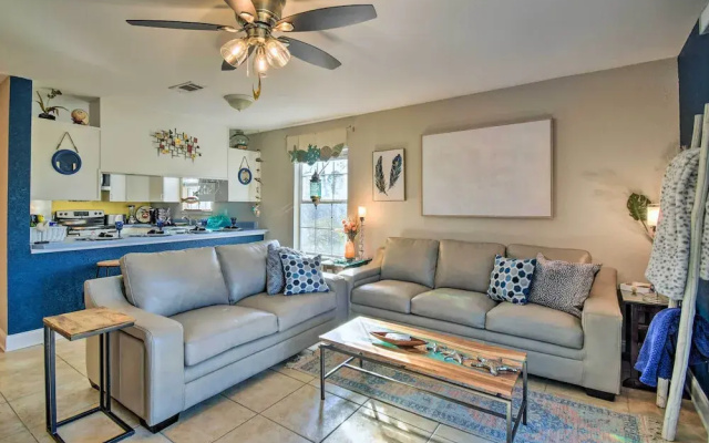 'breezy Heights' Townhome < 1 Mi to Beach