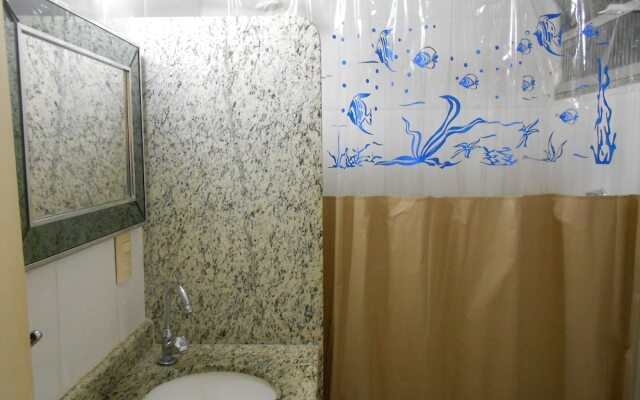 Gohouse - Castro 308