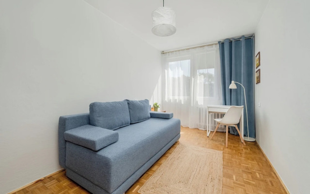 Modern Apartment Wrocław by Renters