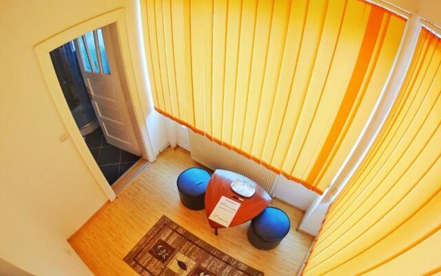 Anda Residence