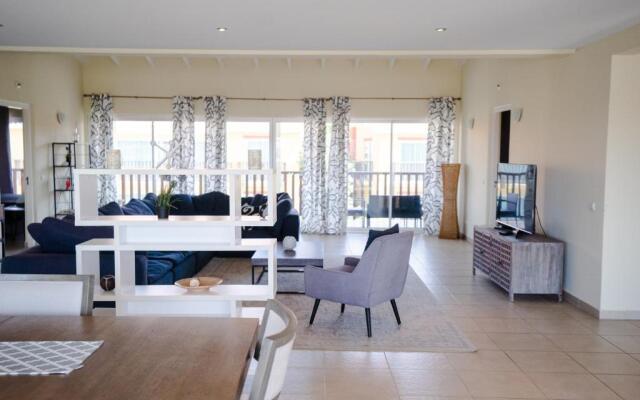 Fantasy 3 Bedroom Penthouse Marina View Suite 46
