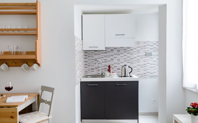 A World Aparts - 61 Margutta