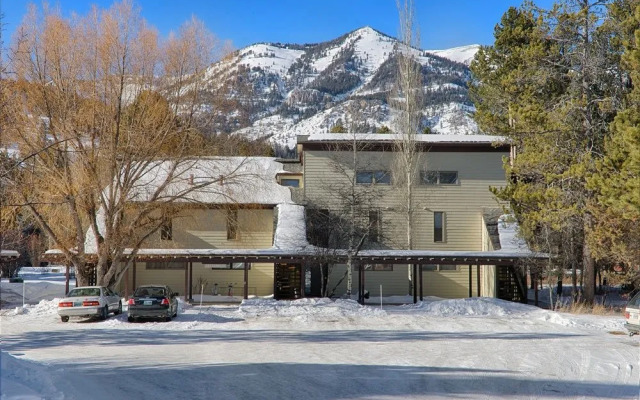 Aspens Condos Collection by JHRL