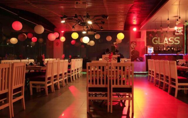 Hotel Orbion Mall Road