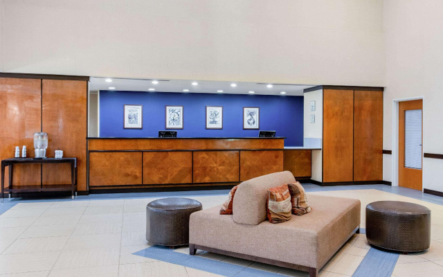 Spark by Hilton Plainfield Indianapolis Airport