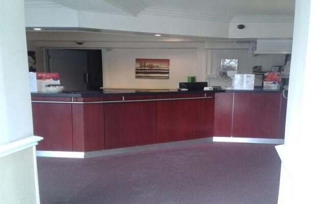 The Altrincham Lodge