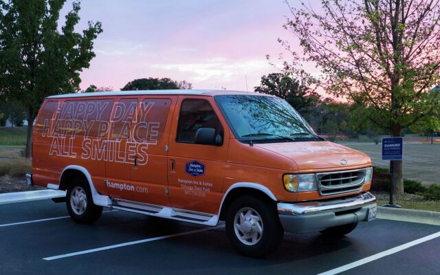 Hampton Inn & Suites Chicago Deer Park