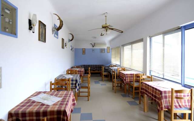 Giannoulis Hotel