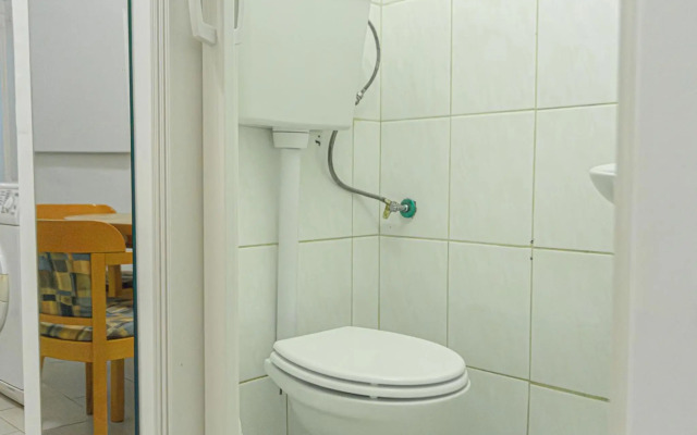 Economy Apartment well connected to the whole city