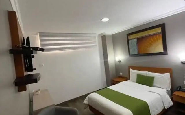 Hotel Plaza Monte Carlo