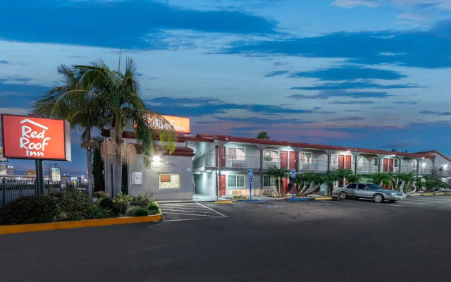 Red Roof Inn Los Angeles - Bellflower