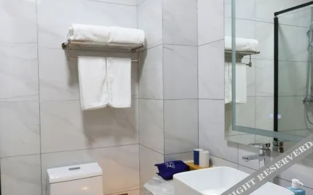 7 Days Premium Hotel ( Xiang - Dayun Road Branch)