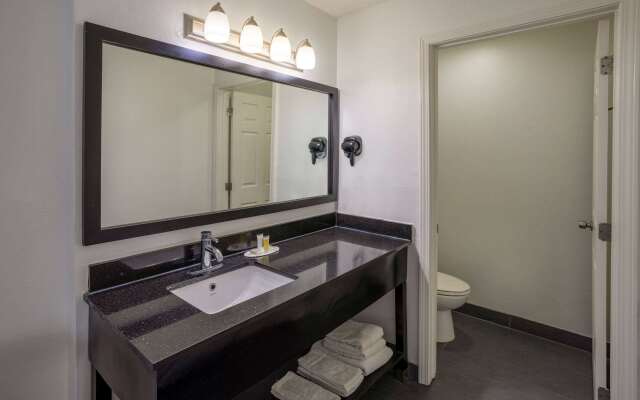 Super 8 by Wyndham Villa Rica