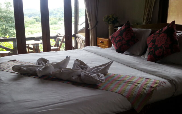 Pai Love & Baan Chon Phao Resort