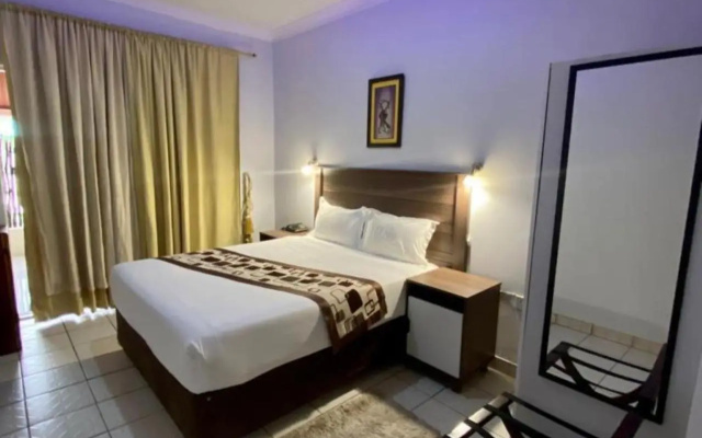 Dolar Lodge