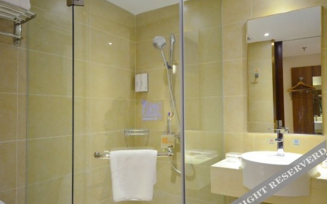 Snowy Shang you Grand Hotel – Bathroom – Wuhan