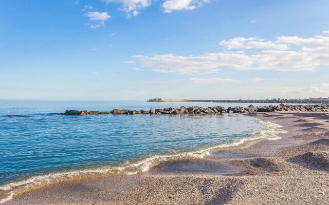 Stunning Apartment in Giarre With Wifi and 2 Bedrooms