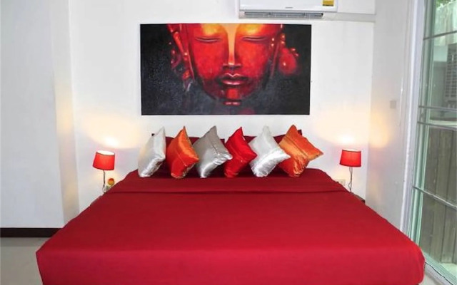 Sunrise 4 bedrooms Apartment In Nai Harn