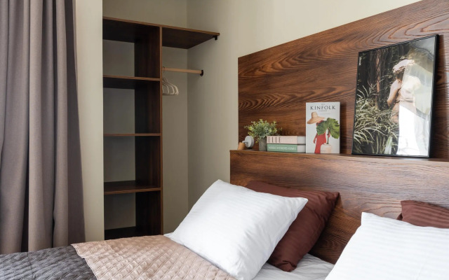 Sandro Palace na Lesnoy (Sandro Pelas)