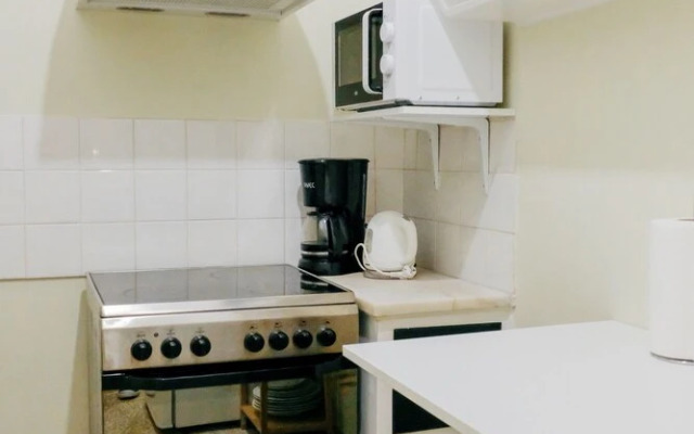 Newly Renovated Athenian Apt
